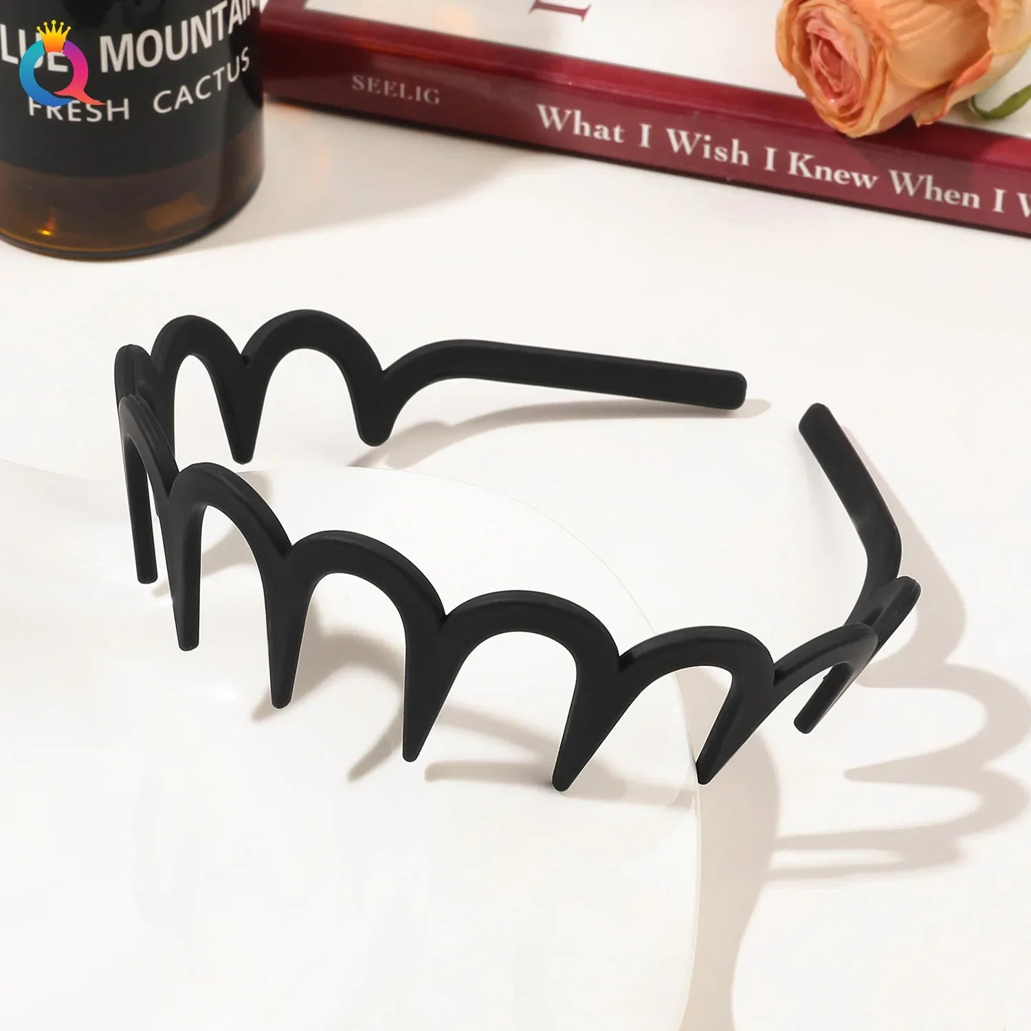 Women's Solid Fashion Hairband – Casual Plastic Headwear