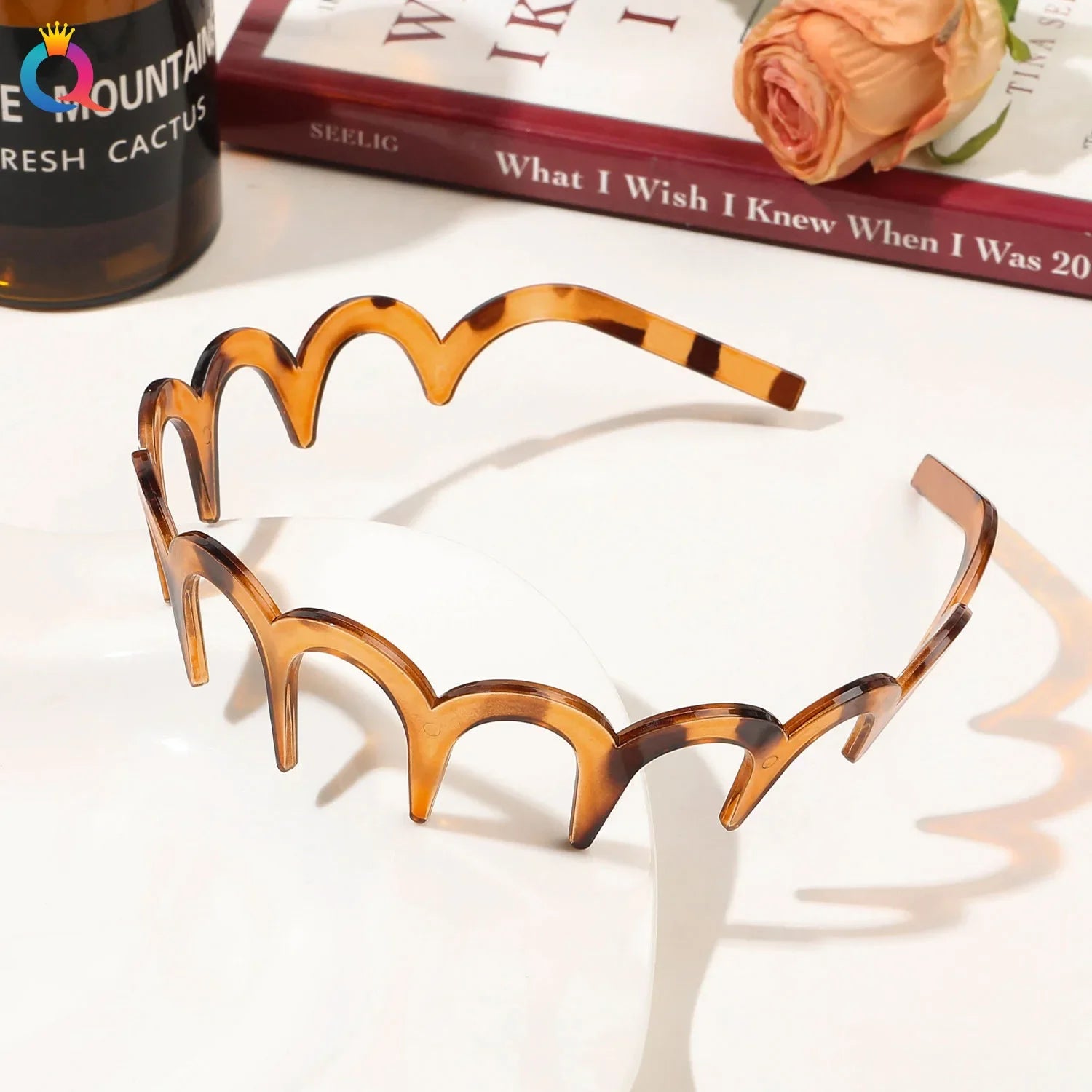 Women's Solid Fashion Hairband – Casual Plastic Headwear